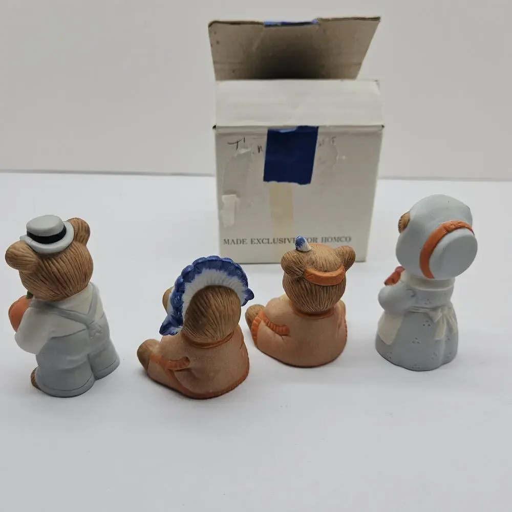 HOMCO Set of 4 Porcelain Mini Bears THANKSGIVING Harvest # 5312